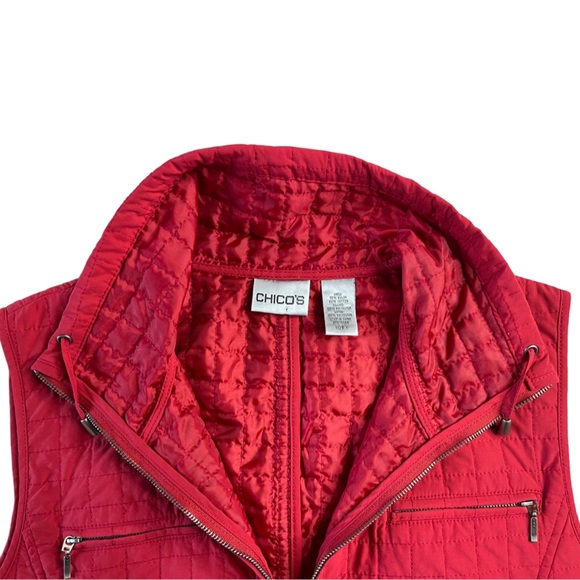 Chico's Red Quilted Zip Up Pocket Vest - Size 1 / Medium / 8 - Picture 5 of 12